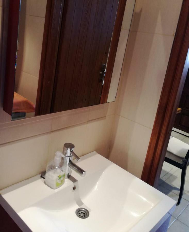 Studio Apartment Jelinek Brela Bagian luar foto