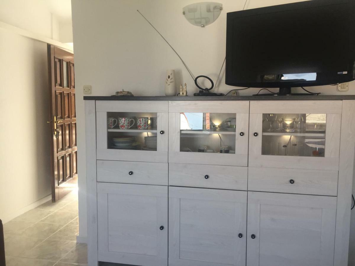 Studio Apartment Jelinek Brela Bagian luar foto